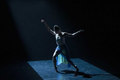 Imagen de ODISSEA - Los gestos de lo invisible en los Teatros del Canal