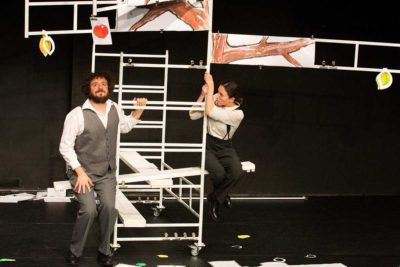 Imagen de Una historia boca abajo en el Teatro Valle-Inclán