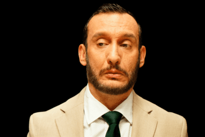 imagen de la obra 'paella' dirigida por Víctor Velasco