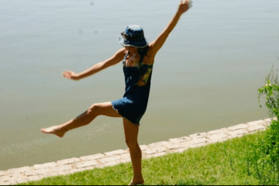 imagen de la obra 'El tren que perdimos' de Pat González y Andrea Caloxe