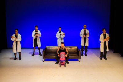 Imagen del espectáculo teatral 'Quievra' en Nave 73