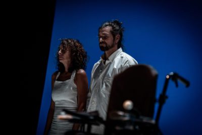 Imagen del espectáculo teatral 'Habitados' en Nave 73