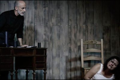 Petra y el capitan en El Corral Lope