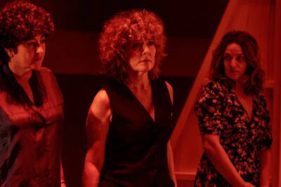 ‘Todas las hijas’: un viaje emocional en el Teatro Fernán Gómez