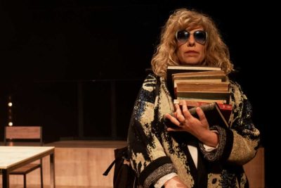 Imagen de 'Sobre la vida de los animales' de Lola Blasco