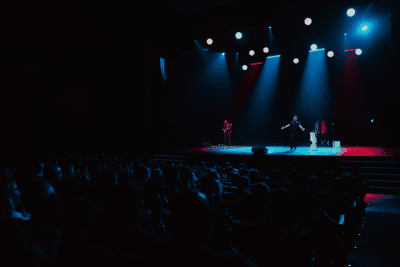 Imagen del espectáculo teatral 'Lo nunca visto' de Berto Romero en La Estación