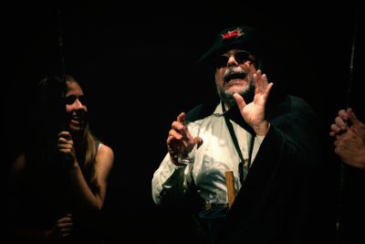 imagen de la obra 'TRIGEDIAS DE AMOR Y CUERNOS'