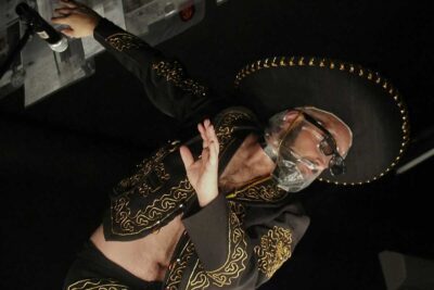 Imagen de Quiere cantar su alegría