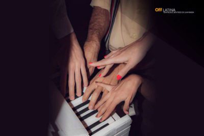 Imagen de Deshora, en la sala OFF Latina