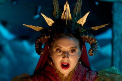 TEATRO-MADRID-LA-NIÑA-QUE-SALVARA-EL-MUNDO-2