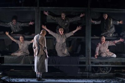 Imagen de 'La pasajera' de Weinberg