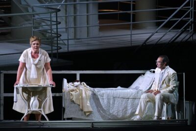 Imagen de 'La pasajera' de Weinberg