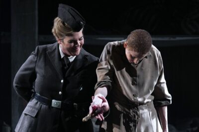 Imagen de 'La pasajera' de Weinberg