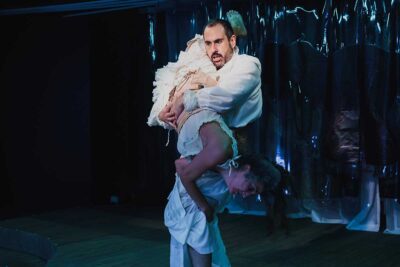 Imagen de El teatro de las locas de Lola Blasco