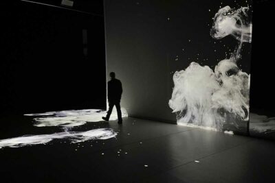 Adrien M & Claire B: Dernière minute