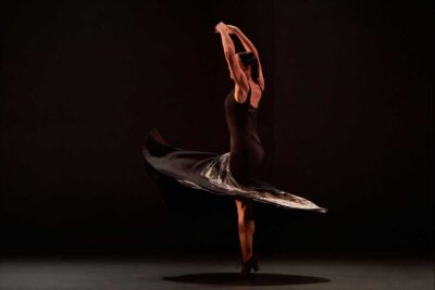 Imagen de 'Danza esporádica' de Esther Tablas