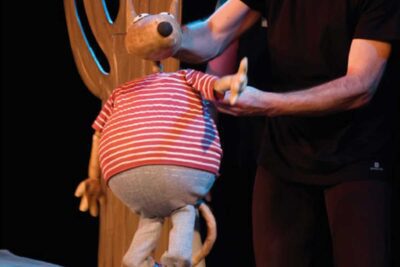 Imagen de Elfo Teatro: Los 7 cabritillos y los 3 cerditos