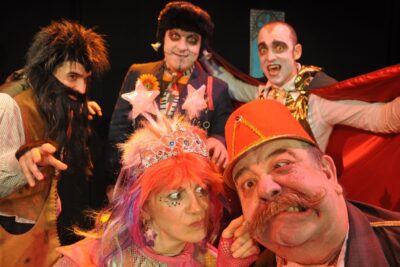 Imagen de Mis queridos monstruos de Tarambana Espectáculos