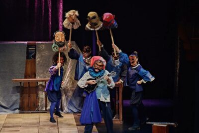 Imagen de 'Elecciones y divorcios' de Abel González Melo.