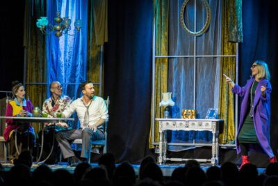 TEATRO-MADRID-UNA-HERMANA-PARA-TRES-HERMANOS-2