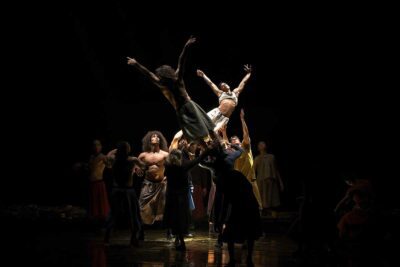 Imagen de Sol Invictus - Cie Hervé Koubi