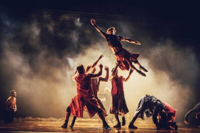 Imagen de Sol Invictus - Cie Hervé Koubi