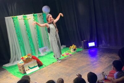 Imagen de escena de Rita la Marquita de Esenciali Producciones