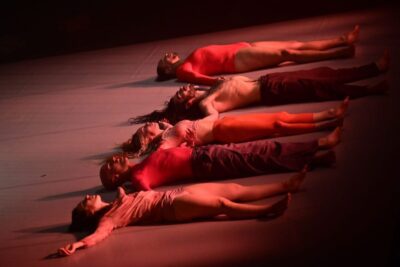 TEATRO-MADRID-TODAS-ESAS-COSAS-DENTRO-DE-LAS-COSAS-QUE-LLAMAMOS-COSAS-ESCONDIDAS-EN-1