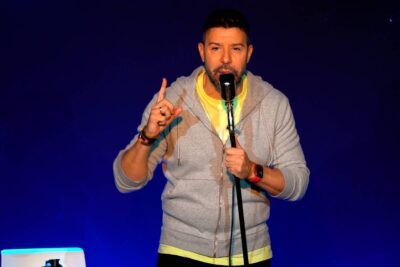 Un día eres joven y al otro...estás de puta madre