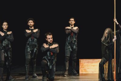 Imagen de 'Tebanas' de Ay Teatro.