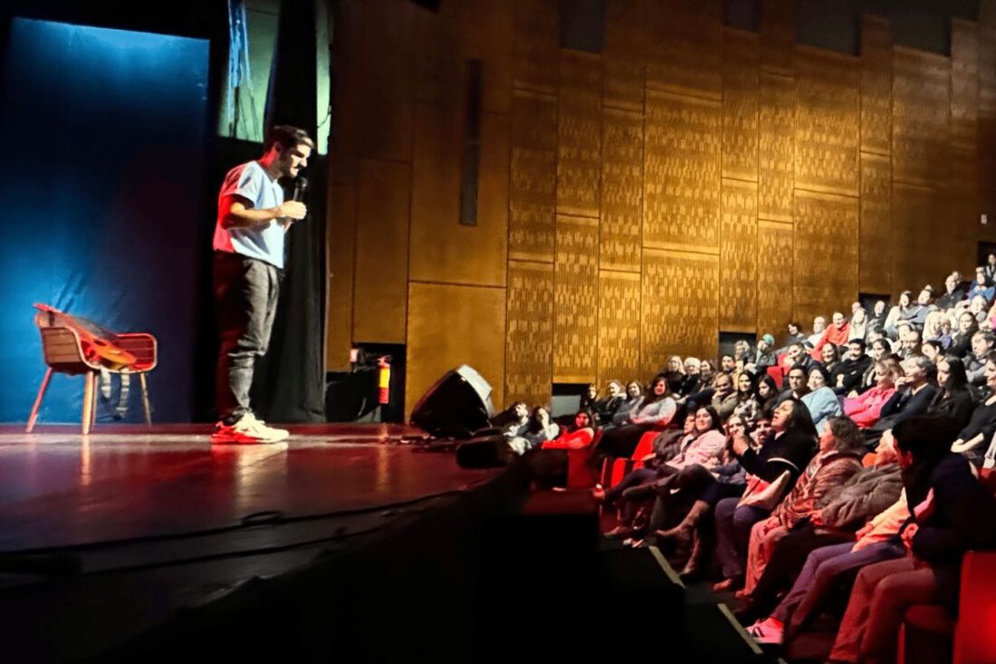 Animal de compañía - Jorge Bolaños