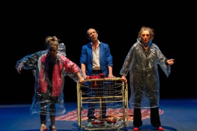 Imagen de 'Todos los ángeles alzaron el vuelo' de La Zaranda.