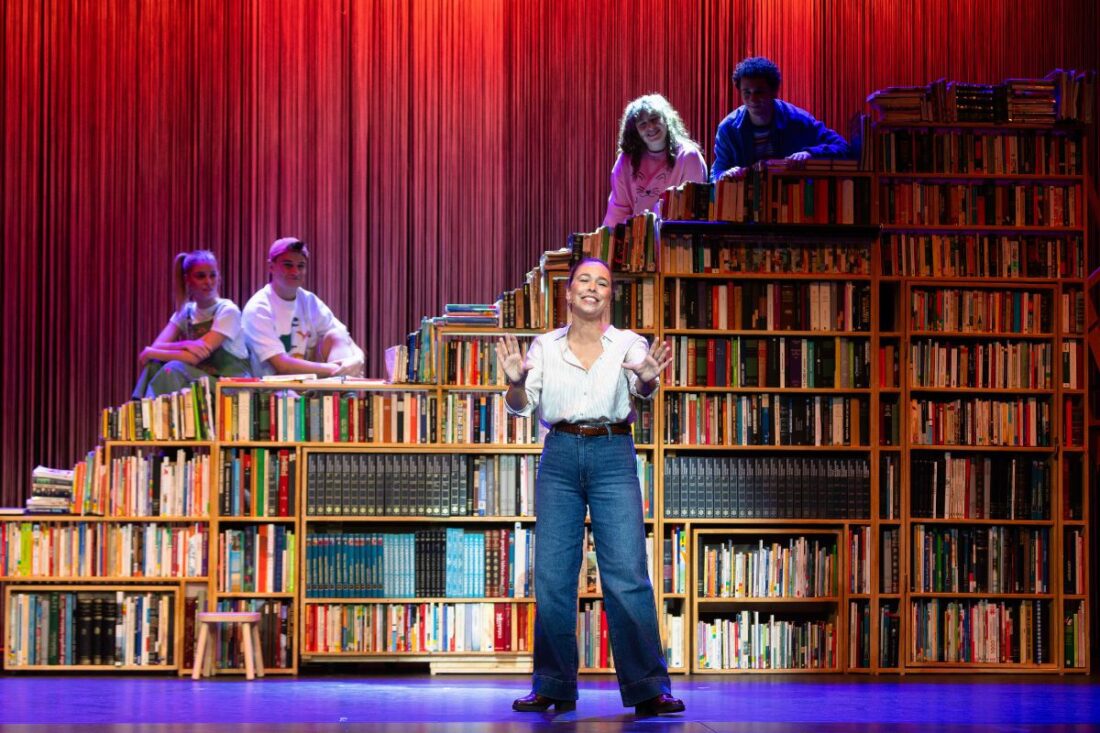 Disfruta de El hilo invisible en el Teatro Alcázar de Madrid