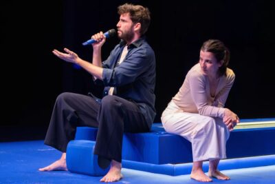 Imagen de 'Rompientes' de José María Esbec.