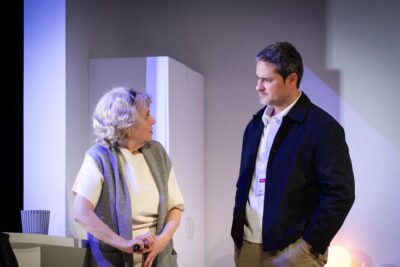 Imagen promocional de 'Las gratitudes' de Juan Carlos Fisher.