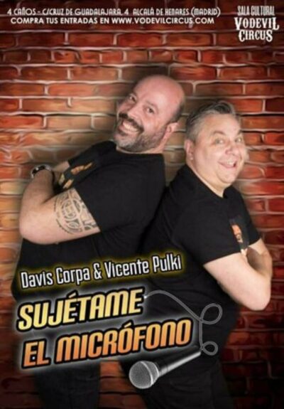 Sujétame el micrófono