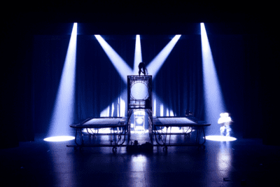 Imagen de Face aux murs (De cara a la pared)