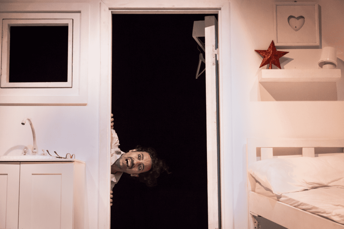 Imagen de Smile de Factory Compagnia Transadriatica