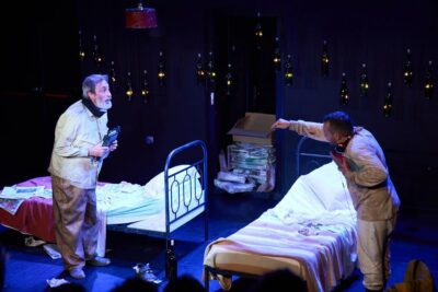 Imagen de escena de Más perdidos que Carracuca