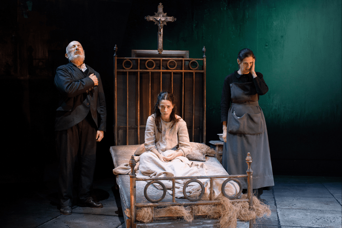 Imagen de 'Noche', de Alejandro Sawa, dirigida por Mariano Llorente