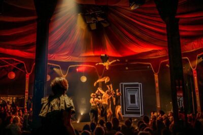 TEATRO-MADRID-the-mirror-2