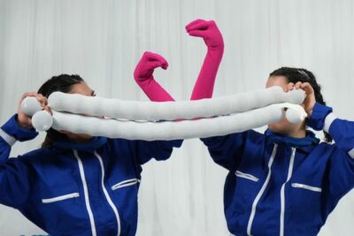 Imagen de escena de DOS de Pio Teatro.