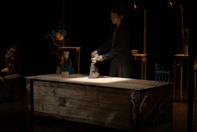 Imagen de 'Historia de una muñeca abandonada' de Alfonso Sastre.