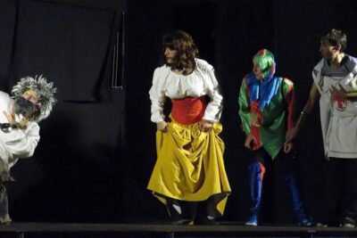 Imagen de escena de La Leyenda del dragón meón.