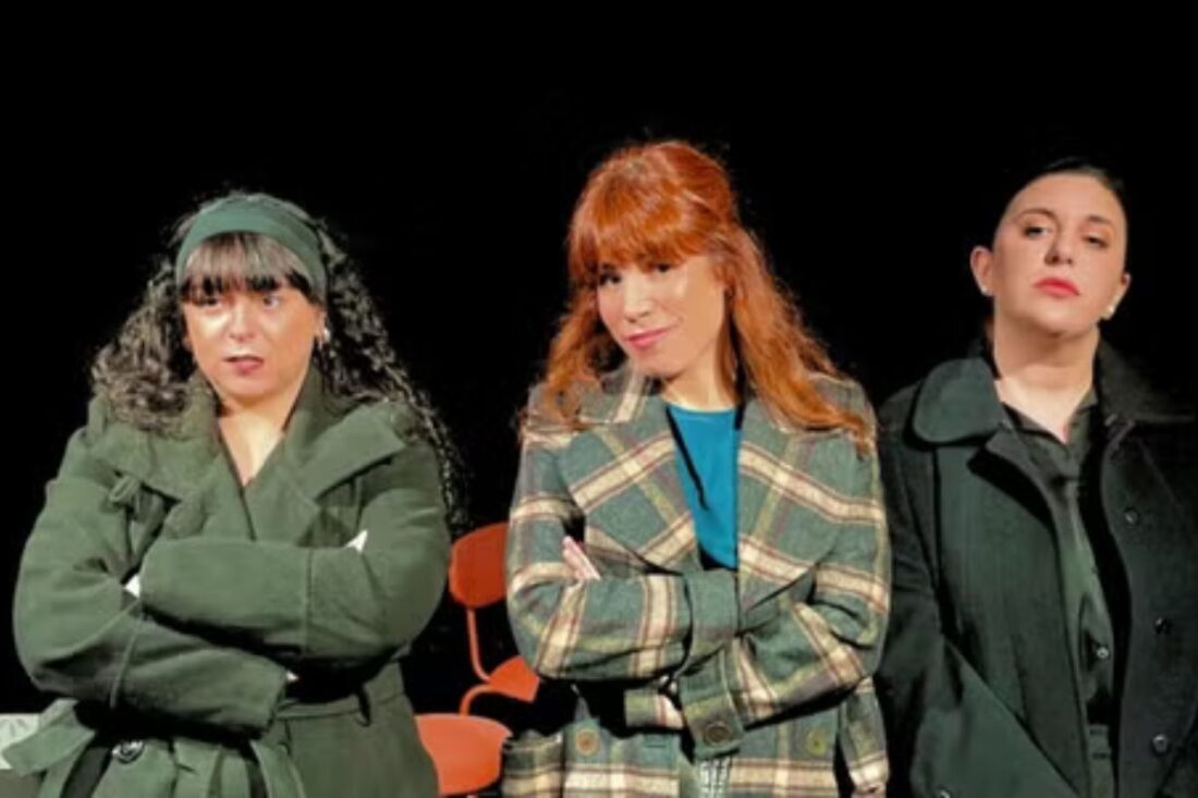 Hermanas - Carol López