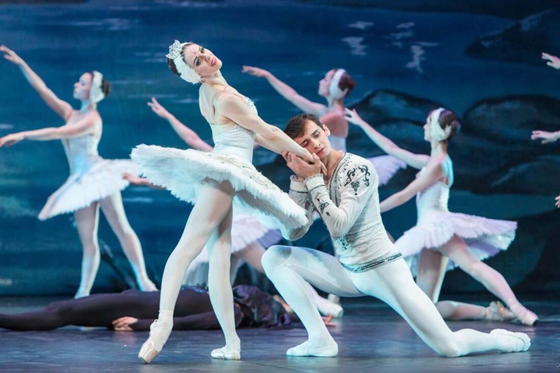 El lago de los cisnes - Ballet Clásico Internacional