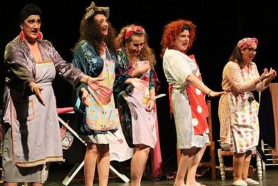 Imagen de 'Por mí y por todas mis compañeras' de Noelia Urbano.