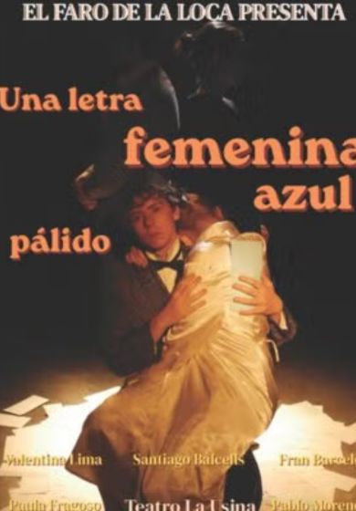 Una letra femenina azul pálido