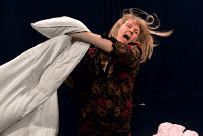 TEATRO-MADRID-la-mujer-fascista-1