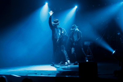 Imagen de Forever: The Best Show About The King Of Pop